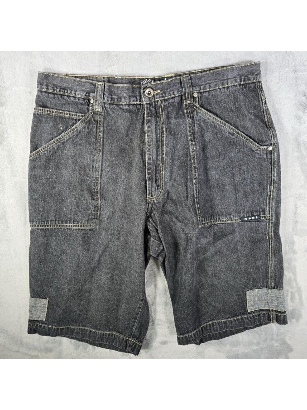 Vintage Y2K Streetwear Karl Kani Mens Baggy Black Denim Jean Shorts (38)